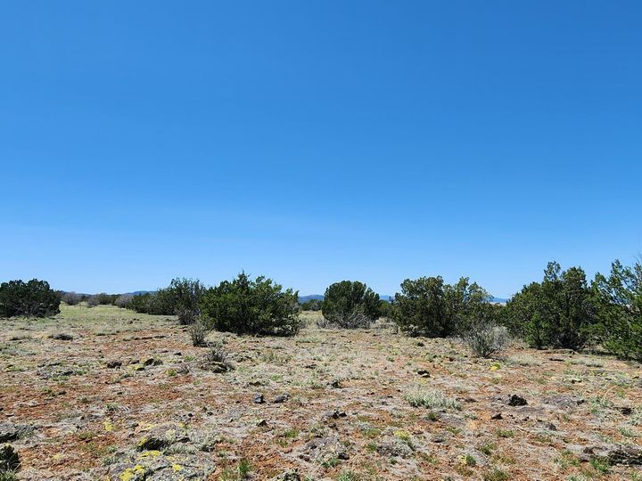 094z N Headwaters Rd, Chino Valley, AZ | Under 5 Acres. Photo 15 of 35