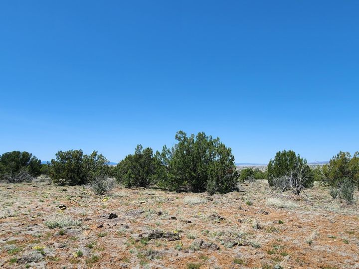 094z N Headwaters Rd, Chino Valley, AZ | Under 5 Acres. Photo 17 of 35