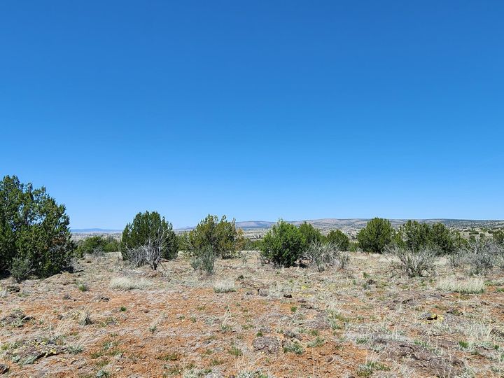 094z N Headwaters Rd, Chino Valley, AZ | Under 5 Acres. Photo 19 of 35
