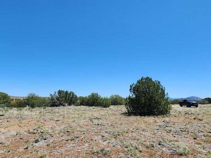 094z N Headwaters Rd, Chino Valley, AZ | Under 5 Acres. Photo 8 of 35