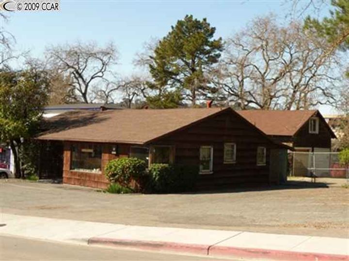 1027 Brown Ave, Lafayette, CA | . Photo 1 of 5