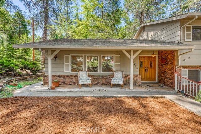 10313 Kenwood Dr, Grass Valley, CA | . Photo 15 of 60