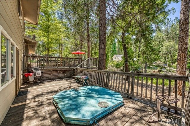10313 Kenwood Dr, Grass Valley, CA | . Photo 30 of 60