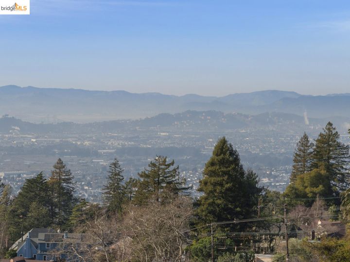 108 Forest Ln, Berkeley, CA | Berkeley Hills. Photo 49 of 53