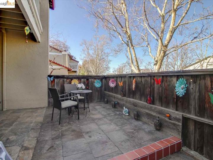 109 Peppermill Ln, Pittsburg, CA, 94565 Townhouse. Photo 17 of 33