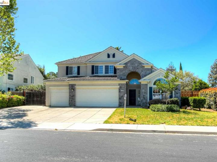 1091 Orchid Dr, Brentwood, CA | Horizon Collect | No. Photo 1 of 40