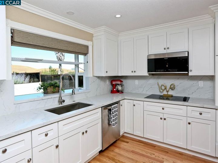 1097 Discovery Way, Concord, CA | Pine Hollow. Photo 15 of 38