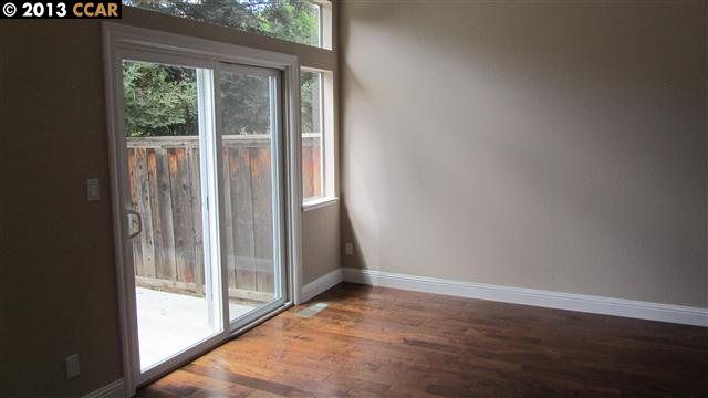 1171 Shell Ln, Clayton, CA, 94517 Townhouse. Photo 2 of 18