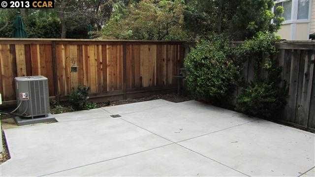 1171 Shell Ln, Clayton, CA, 94517 Townhouse. Photo 16 of 18