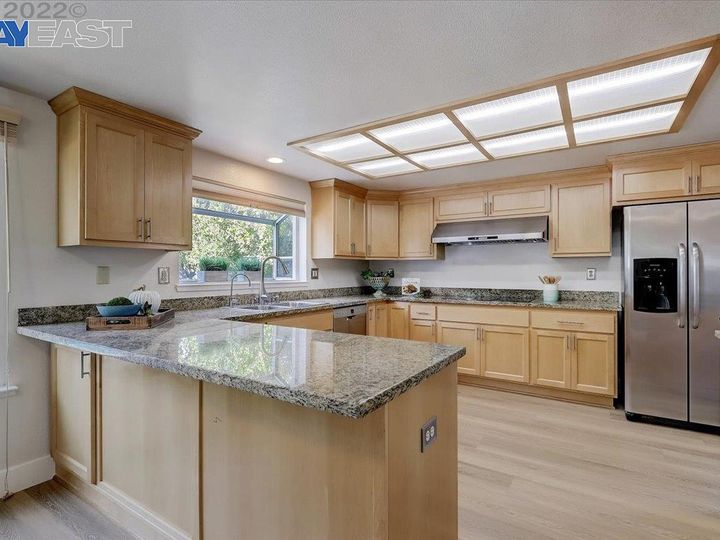 120 Woodstock Ct, Richmond, CA | Carriage Hills S. Photo 17 of 38