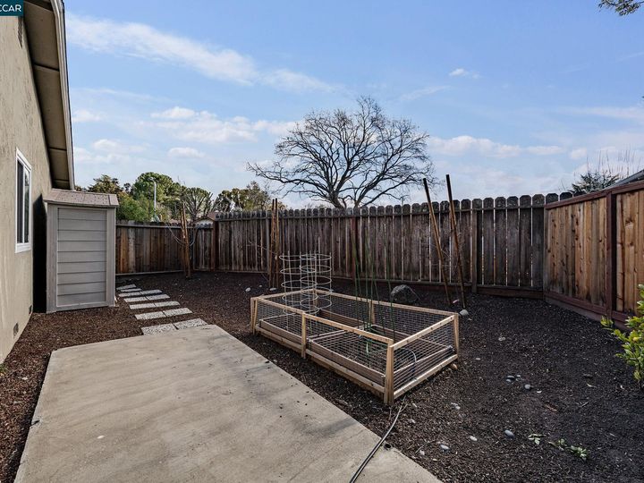 1215 Traud Dr, Concord, CA | Colony Park. Photo 42 of 47