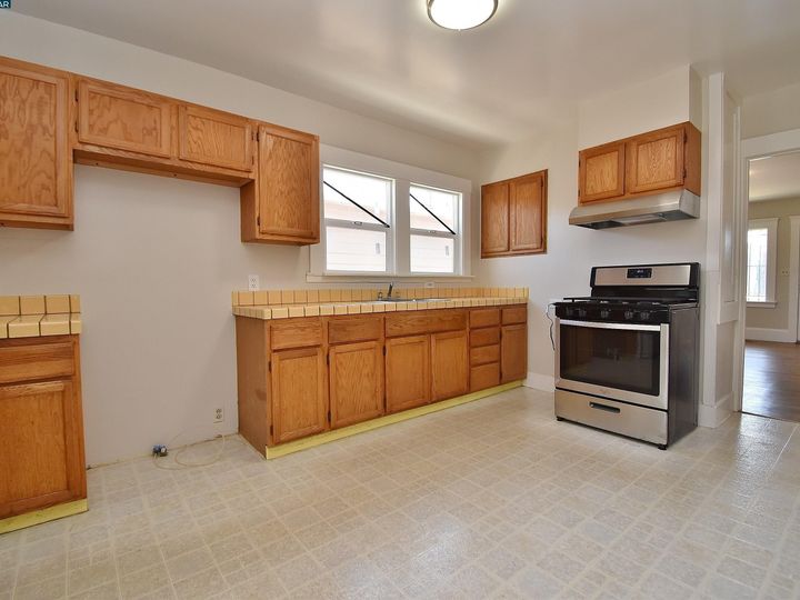 1239 77th Ave, Oakland, CA | East Oakland. Photo 20 of 33
