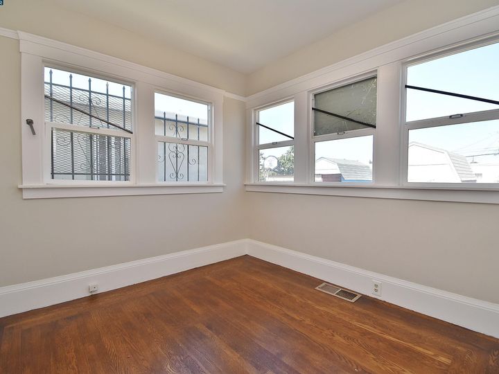 1239 77th Ave, Oakland, CA | East Oakland. Photo 10 of 33