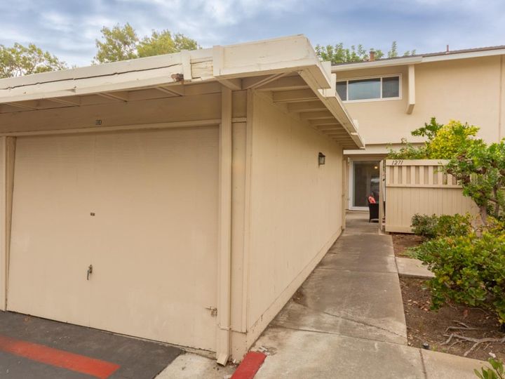 1271 Crescent Ter, Sunnyvale, CA, 94087 Townhouse. Photo 25 of 35