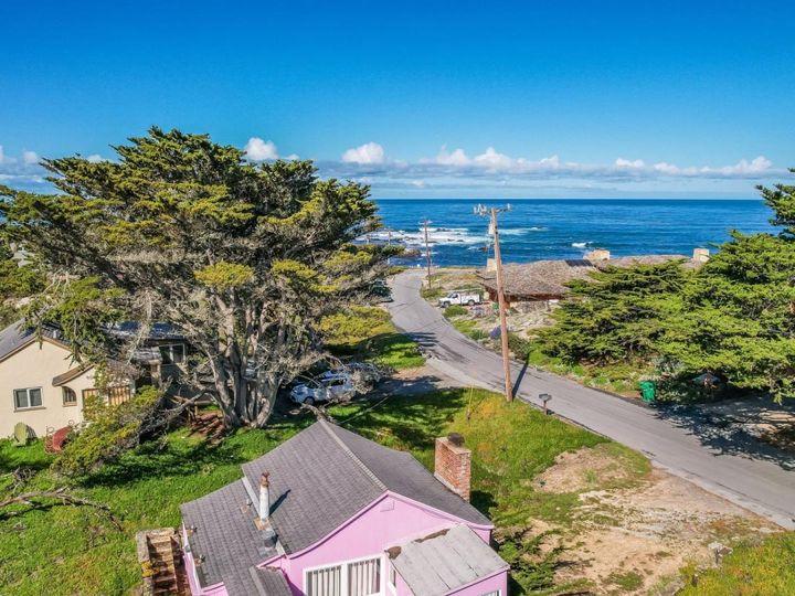 1335 Arena Ave, Pacific Grove, CA | . Photo 20 of 37
