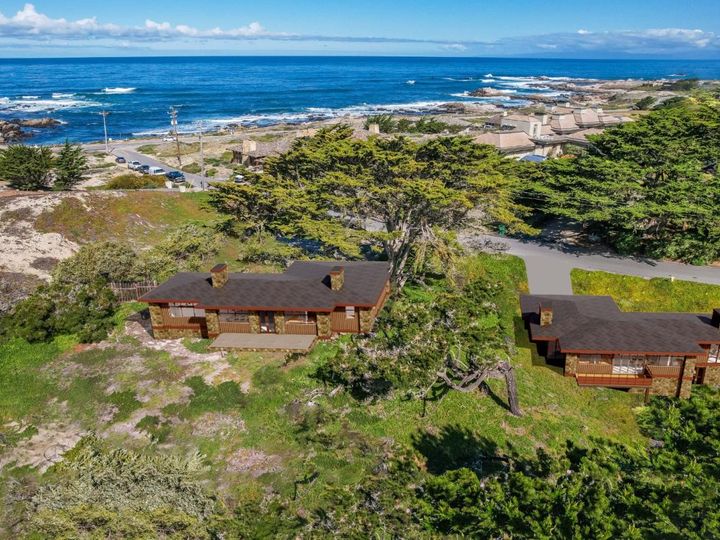 1335 Arena Ave, Pacific Grove, CA | . Photo 4 of 37