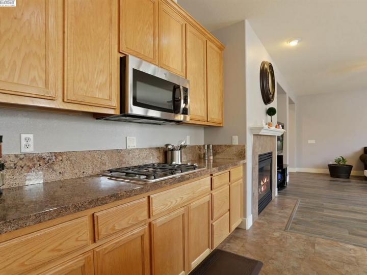 1342 Pinto Way, Patterson, CA | . Photo 11 of 39