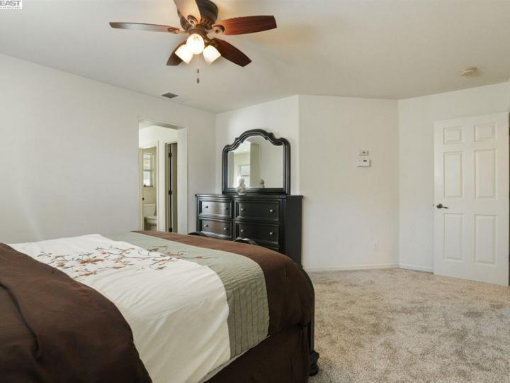1342 Pinto Way, Patterson, CA | . Photo 20 of 39