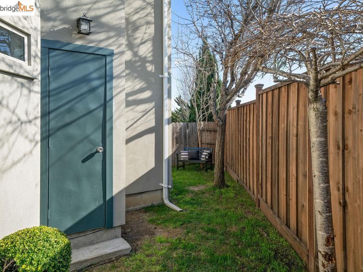 1345 E 36th St, Oakland, CA | Lower Glenview. Photo 28 of 44