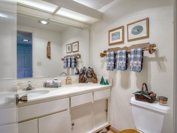 1360 Josselyn Canyon Rd #4, Monterey, CA, 93940 Townhouse. Photo 7 of 40