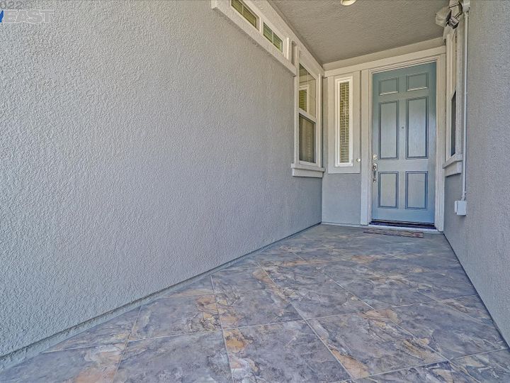 1384 Shearwater Dr, Patterson, CA | . Photo 3 of 51