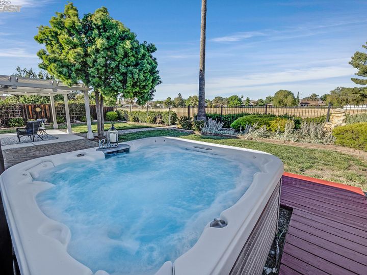 1419 Aster Ln, Livermore, CA | Springtown. Photo 30 of 38