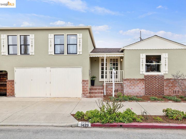 1428 Santa Fe Ave Berkeley CA Multi-family home. Photo 1 of 40