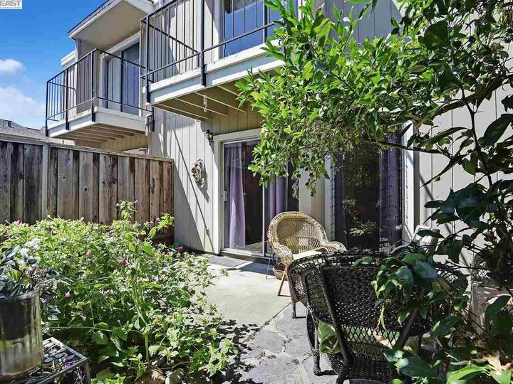14479 Kings Ct, San Leandro, CA, 94578 Townhouse. Photo 22 of 29