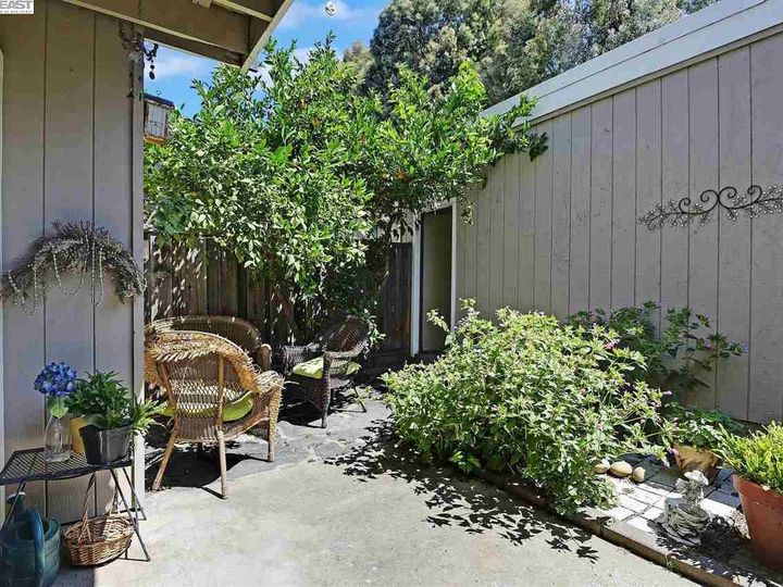 14479 Kings Ct, San Leandro, CA, 94578 Townhouse. Photo 24 of 29