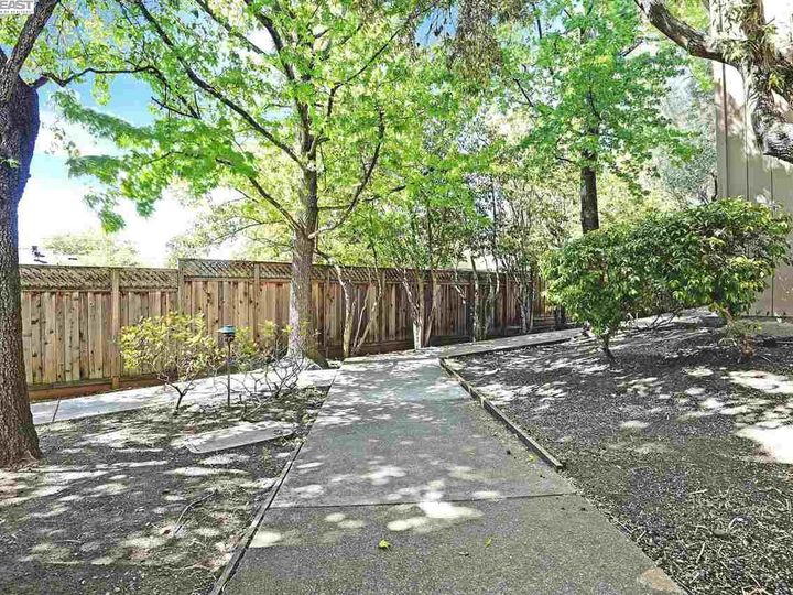 14479 Kings Ct, San Leandro, CA, 94578 Townhouse. Photo 26 of 29