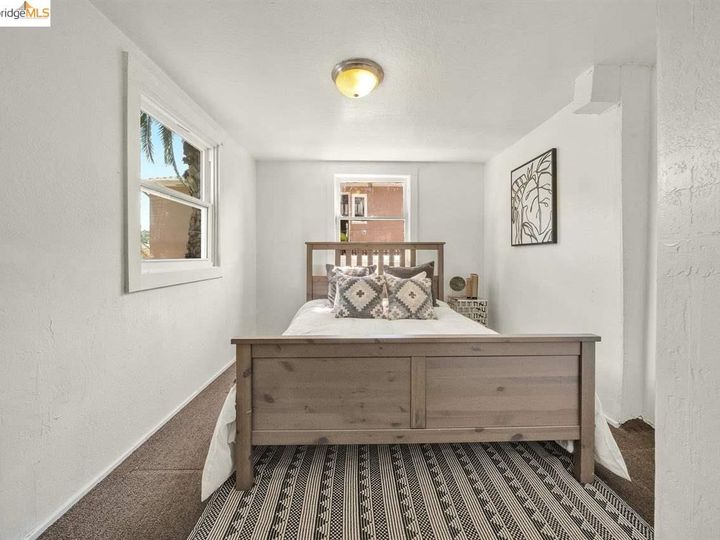 1472 E 31st St, Oakland, CA | Highland Heights. Photo 27 of 28