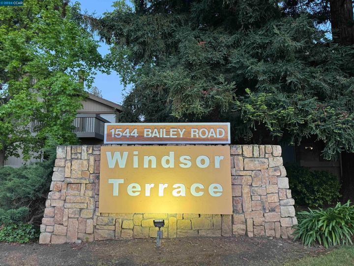 Windsor Terrac condo #30. Photo 24 of 24