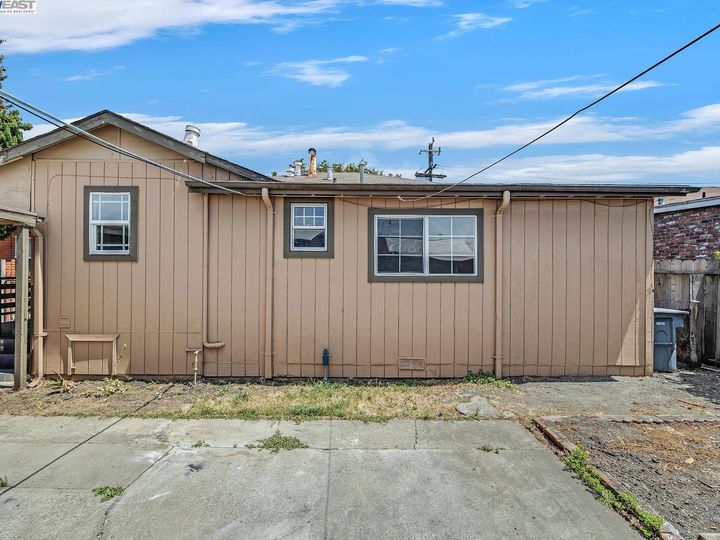 1551 Marybelle Ave, San Leandro, CA | Alameda County. Photo 9 of 32