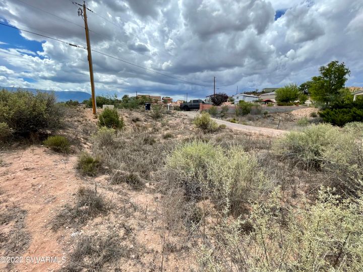 1567 S Hogan Ln, Cottonwood, AZ | Under 5 Acres. Photo 14 of 17