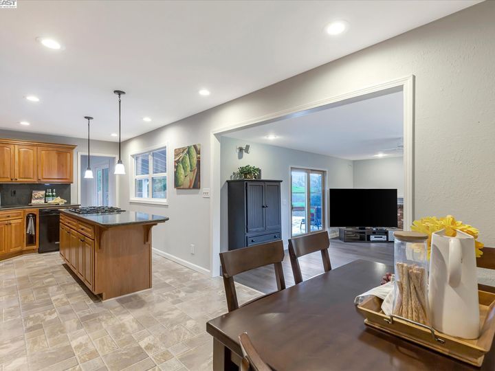 160 Belle Meade Pl, San Ramon, CA | Country Clb Area. Photo 16 of 49