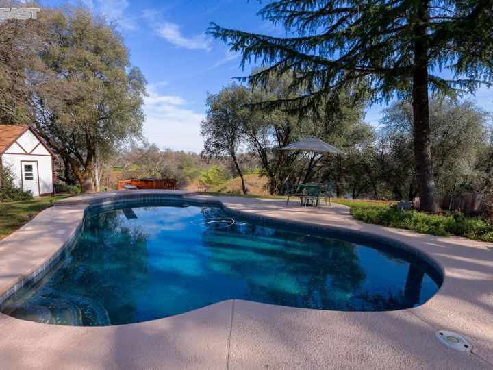 16380 River Heights Dr, Red Bluff, CA | . Photo 51 of 59