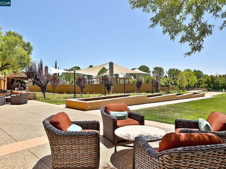 1646 Gamay Ln, Brentwood, CA | Trilogy Vineyards. Photo 33 of 44