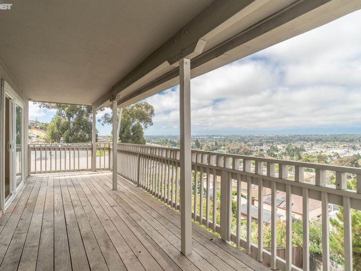 16547 Russell Ct, San Leandro, CA | Fairmont Terrace. Photo 21 of 23