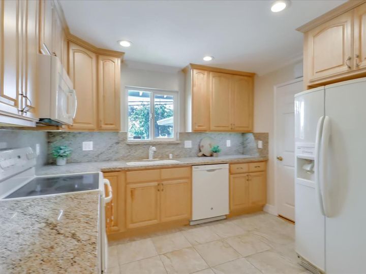 1695 Westmont Ave, Campbell, CA | . Photo 18 of 40