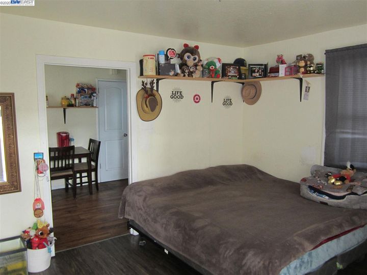 1715 62nd Ave, Oakland, CA | Melrose. Photo 3 of 8