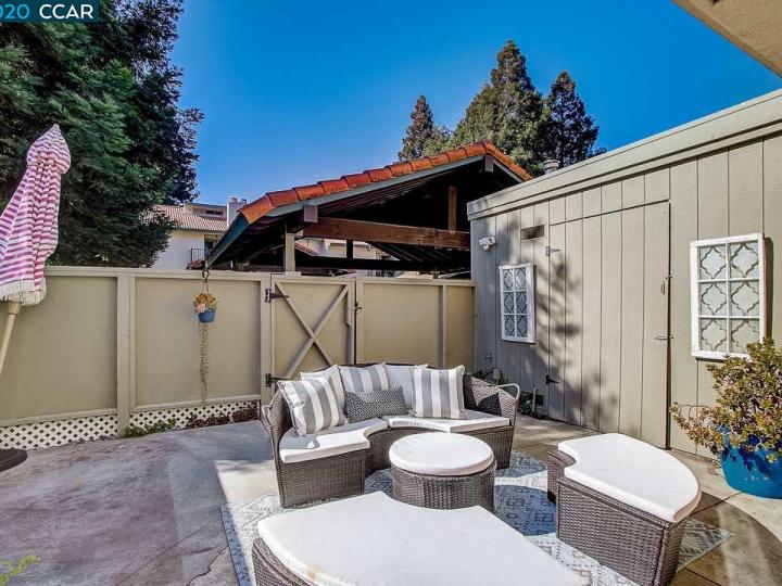 1716 Parkside Dr, Walnut Creek, CA, 94597 Townhouse. Photo 27 of 32