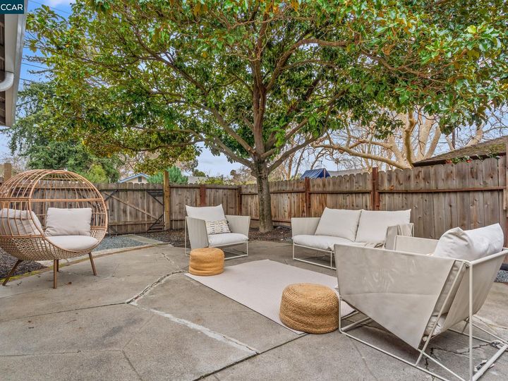 1730 Shirley Dr, Pleasant Hill, CA | Gregory Gardens. Photo 43 of 50