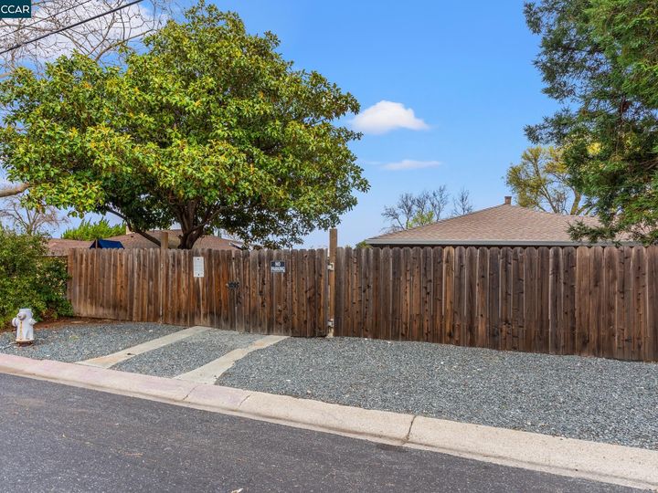 1730 Shirley Dr, Pleasant Hill, CA | Gregory Gardens. Photo 50 of 50