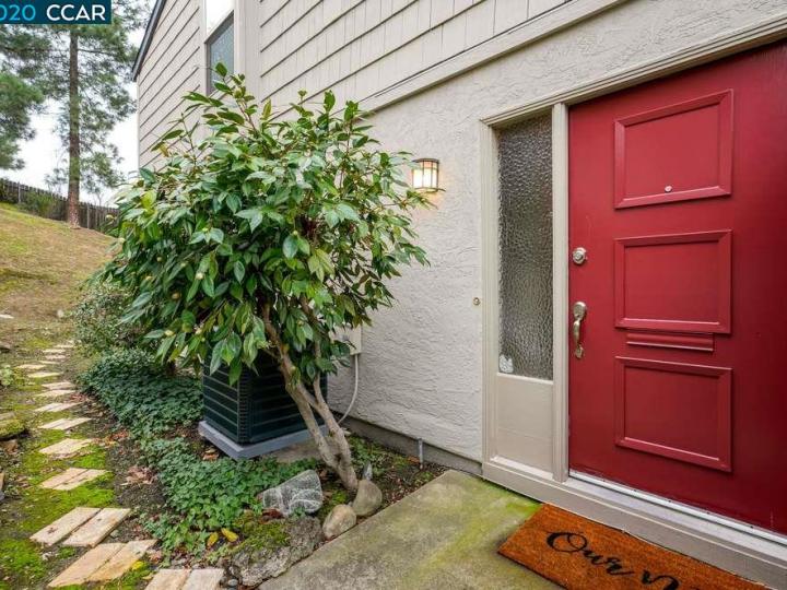 1802 Cannon Dr, Walnut Creek, CA, 94597 Townhouse. Photo 2 of 21