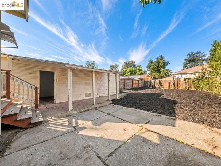 1839 100th Ave, Oakland, CA | Ivy Wood Ext.. Photo 18 of 27