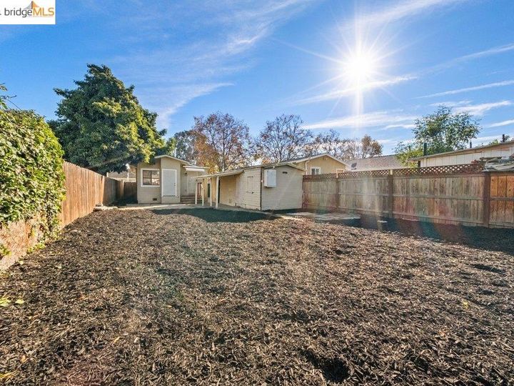 1839 100th Ave, Oakland, CA | Ivy Wood Ext.. Photo 19 of 27