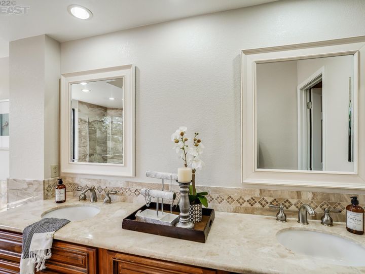 1901 Cameron Hills Ct, Fremont, CA | Mission. Photo 29 of 43
