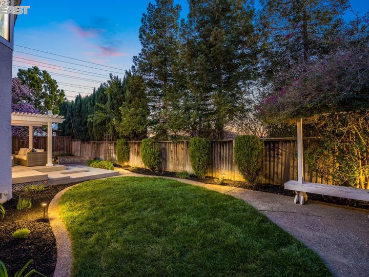 1901 Cameron Hills Ct, Fremont, CA | Mission. Photo 37 of 43