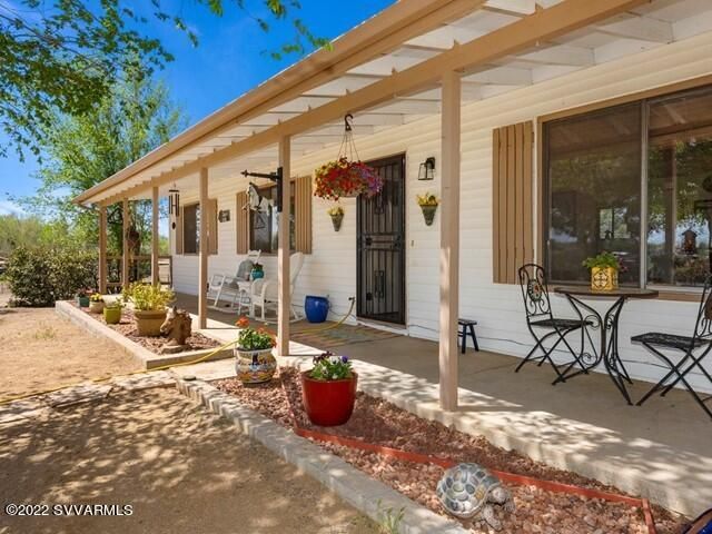 1923 Bumblebee Dr, Chino Valley, AZ | Under 5 Acres. Photo 3 of 34