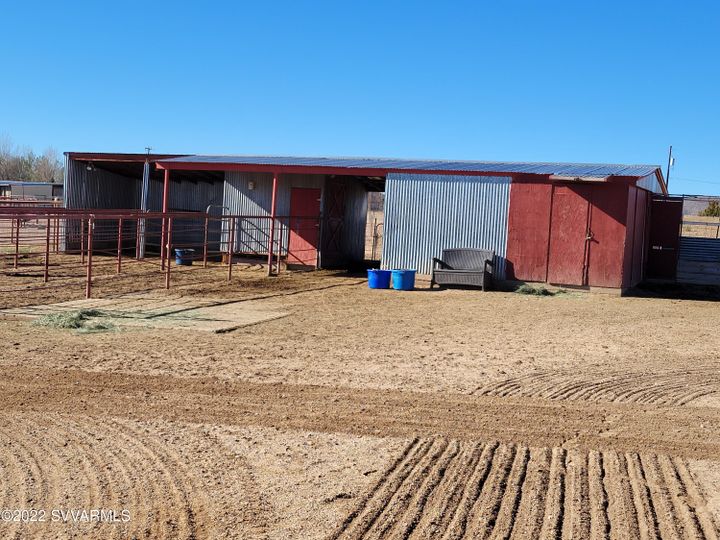 1923 Bumblebee Dr, Chino Valley, AZ | Under 5 Acres. Photo 27 of 34
